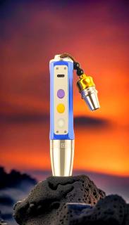 玉石翡翠鉴定神器:三光源手电筒详解