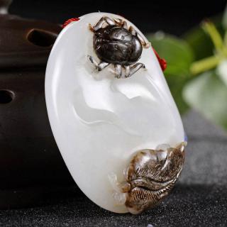 和田玉羊脂玉黑皮挂件 密度好54克